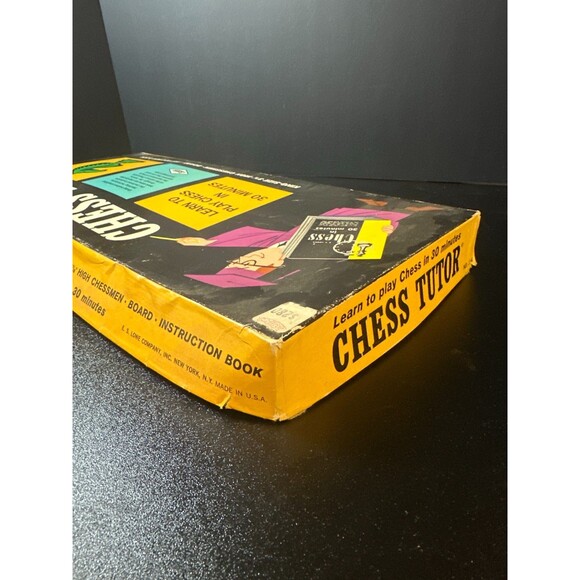 Vintage E.S. Lowe Chess Tutor Set w/ Board & Book – 1 Piece Missing - Picture 9 of 9